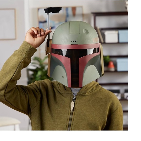 STAR WARS Boba Fett Electronic Mask with Sound Effects NIB - Picture 2 of 7